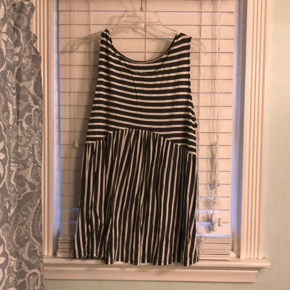 Dark green maternity tank